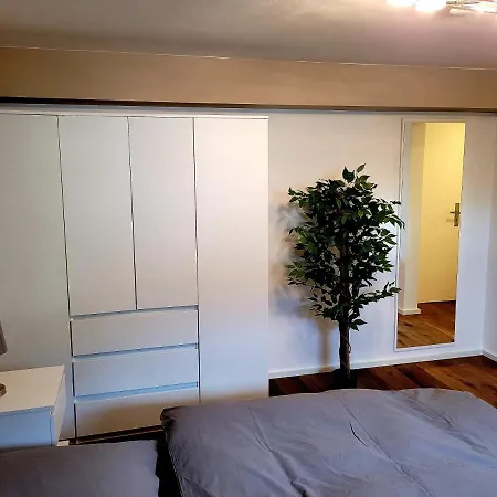 아파트 Ruhiges Studio I Naehe Whu I Wlan 발렌다