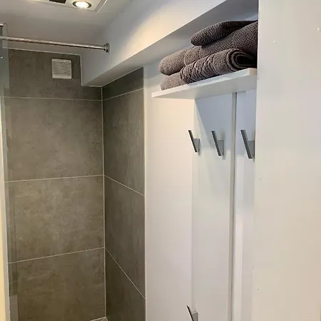 Rhein Souterrain Study Apartmán *