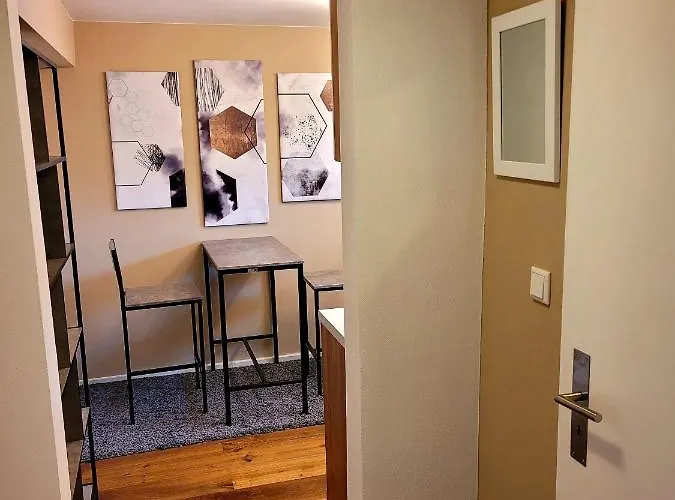 Ruhiges Studio I Naehe Whu I Wlan 아파트 발렌다